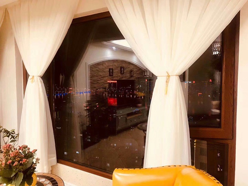 鋁包木門窗場景實(shí)拍