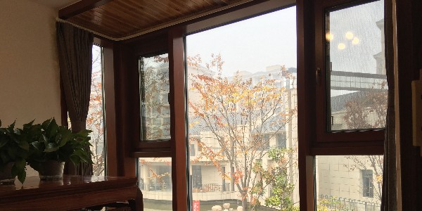 走進互聯網戰略轉型升級的節能鋁包木門窗廠家