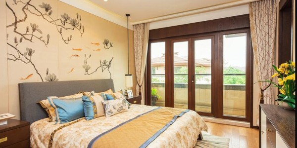 開(kāi)發(fā)商配置的門(mén)窗要換嗎？鋁包木門(mén)窗告訴你