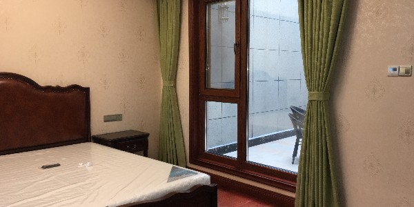 鋁包木門(mén)窗多少錢(qián)合適