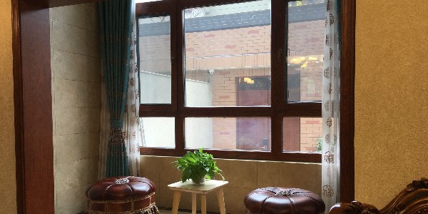 如何辨別鋁包木門窗質(zhì)量的好壞