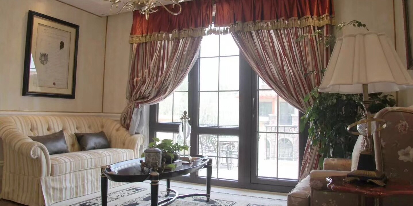 別墅裝修標(biāo)配——鋁包木門(mén)窗