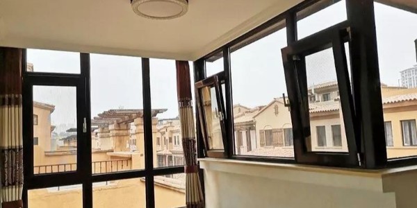 寒露至秋味濃，鋁包木門窗讓家庭暖意融融