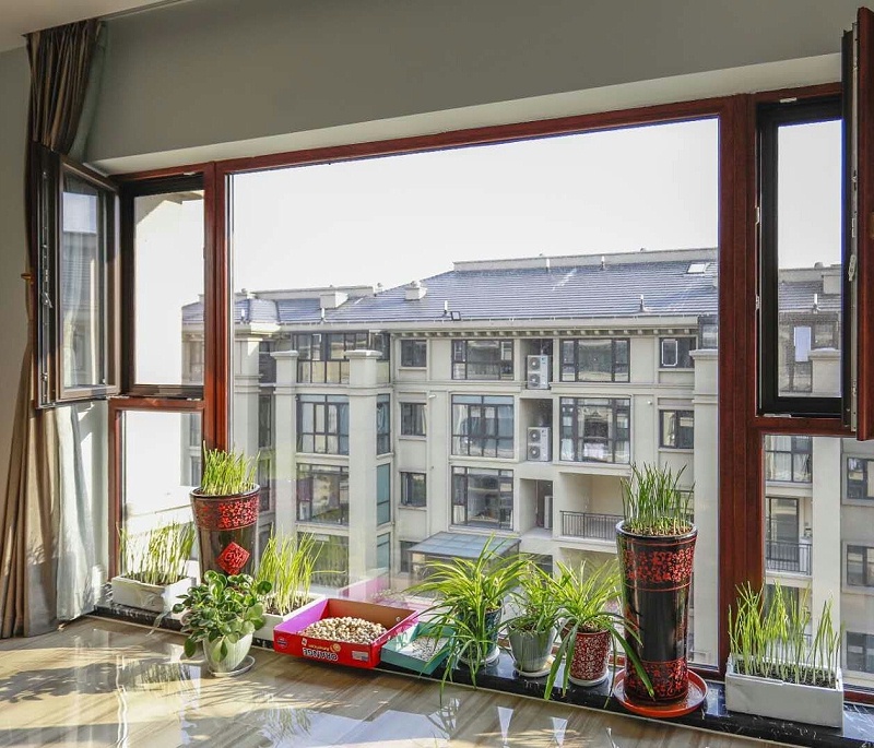 鋁包木門(mén)窗實(shí)拍