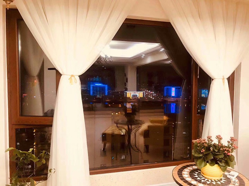 定制鋁包木窗實(shí)拍